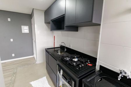 Apartamento à venda com 53m², 2 quartos e 1 vaga Apartamento à venda com 53m², 2 quartos e 1 vagaCozinha - Armários