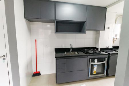 Apartamento à venda com 53m², 2 quartos e 1 vaga Apartamento à venda com 53m², 2 quartos e 1 vagaCozinha - Armários