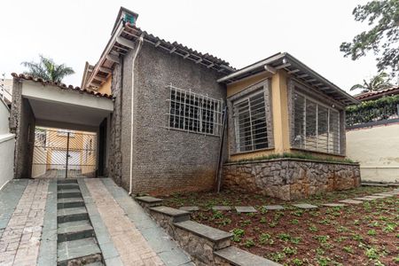 Casa à venda com 477m², 5 quartos e 5 vagasFachada