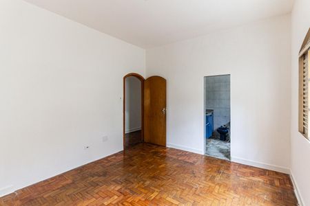 Casa à venda com 477m², 5 quartos e 5 vagasSuíte 2