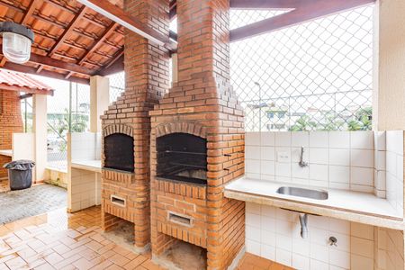 Apartamento para alugar com 60m², 2 quartos e 1 vagaÁrea comum - Churrasqueira