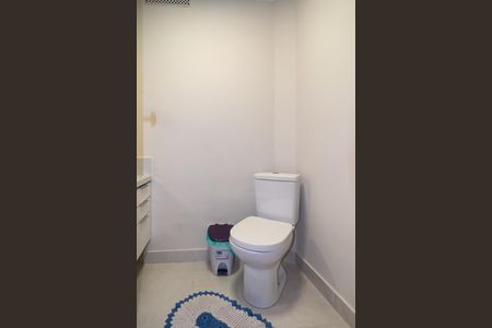 Apartamento à venda com 100m², 2 quartos e 1 vagaBanheiro da Suíte