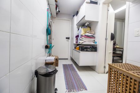 Apartamento à venda com 202m², 4 quartos e 3 vagasCozinha