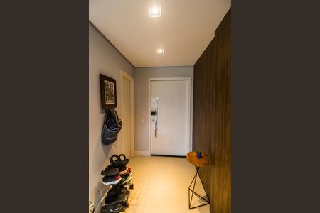 Apartamento à venda com 202m², 4 quartos e 3 vagasEntrada