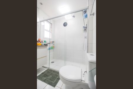 Apartamento à venda com 202m², 4 quartos e 3 vagasBanheiro da Suíte 2