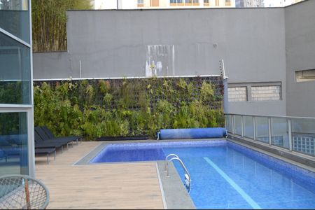 Studio à venda com 24m², 1 quarto e sem vagaPiscina