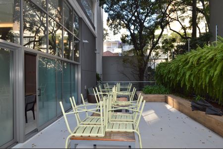 Studio à venda com 24m², 1 quarto e sem vagaÁrea externa do Salão de Festas