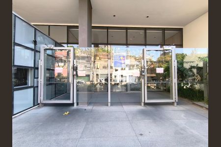 Studio à venda com 24m², 1 quarto e sem vaga Studio à venda com 24m², 1 quarto e sem vagaFachada + Plaquinha