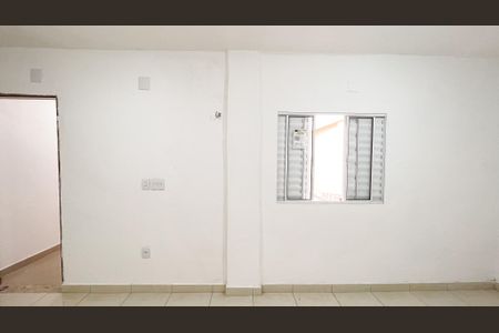 Casa para alugar com 70m², 2 quartos e sem vaga Casa para alugar com 70m², 2 quartos e sem vagaQuarto 2