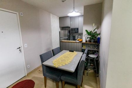 Detalhe Sala de apartamento para alugar com 2 quartos, 52m² em Jardim Monte Alegre, Taboão da Serra