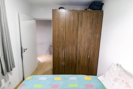 Quarto 1 - Armários de apartamento para alugar com 2 quartos, 52m² em Jardim Monte Alegre, Taboão da Serra
