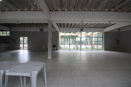 Apartamento para alugar com 60m², 2 quartos e 2 vagasÁrea comum