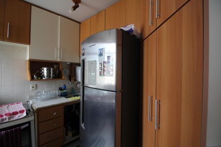 Apartamento para alugar com 60m², 2 quartos e 2 vagasCozinha