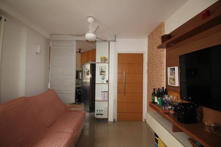 Sala de apartamento para alugar com 2 quartos, 60m² em Anil, Rio de Janeiro