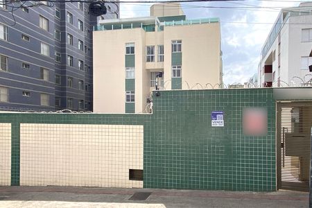 Apartamento à venda com 126m², 3 quartos e 2 vagasFachada