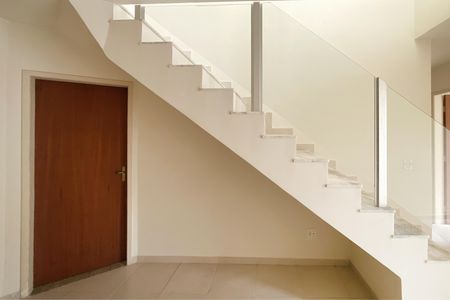 Apartamento à venda com 126m², 3 quartos e 2 vagasEscadas