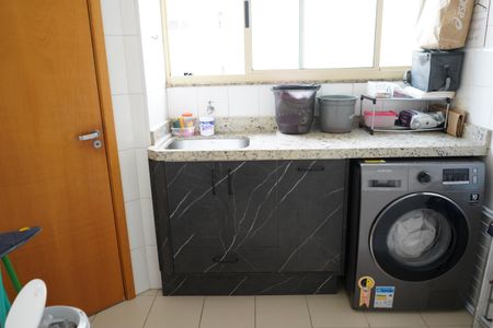 Apartamento à venda com 108m², 4 quartos e 2 vagasÁrea de Serviço