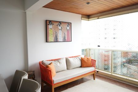 Apartamento à venda com 108m², 4 quartos e 2 vagasSacada