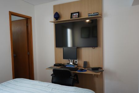 Apartamento à venda com 108m², 4 quartos e 2 vagasSuíte