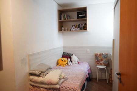 Apartamento à venda com 108m², 4 quartos e 2 vagasQuarto 3