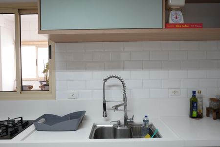 Apartamento à venda com 108m², 4 quartos e 2 vagasCozinha