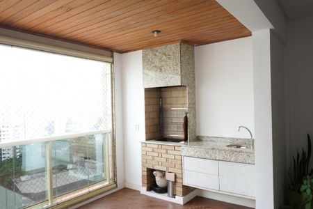 Apartamento à venda com 108m², 4 quartos e 2 vagasSacada