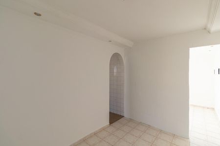 Sala de apartamento à venda com 3 quartos, 56m² em Itaquera, São Paulo