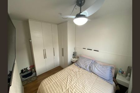 Foto 04 de apartamento à venda com 2 quartos, 50m² em Vila Alóis, São Paulo