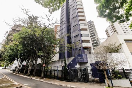 Apartamento à venda com 42m², 1 quarto e 1 vaga Apartamento à venda com 42m², 1 quarto e 1 vagaFachada do Prédio