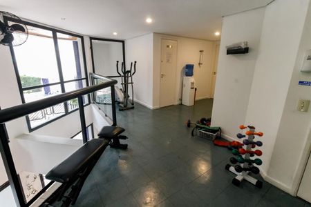 Apartamento à venda com 42m², 1 quarto e 1 vaga Apartamento à venda com 42m², 1 quarto e 1 vagaÁrea comum - Academia