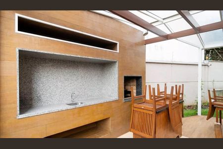 Apartamento para alugar com 64m², 2 quartos e 1 vagaÁrea comum - Churrasqueira