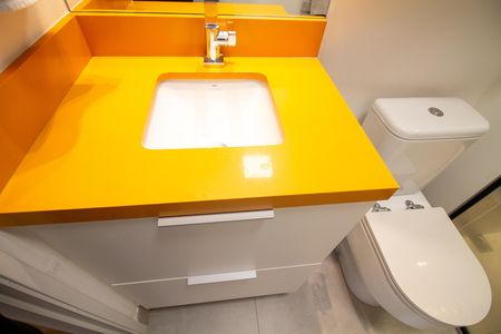 Apartamento para alugar com 64m², 2 quartos e 1 vagaBanheiro Social