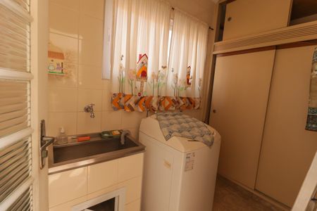 Casa para alugar com 75m², 2 quartos e 1 vagaÁrea de Serviço