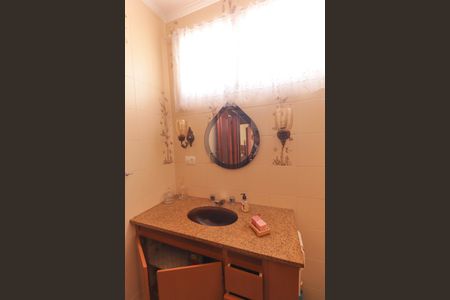 Casa para alugar com 75m², 2 quartos e 1 vagaBanheiro