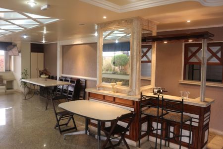 Apartamento à venda com 167m², 3 quartos e 2 vagasÁrea comum - Salão de festas