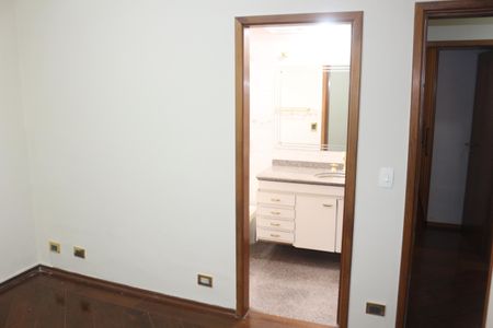 Apartamento à venda com 167m², 3 quartos e 2 vagasSuíte 2