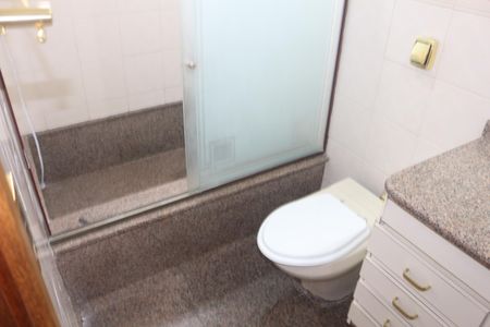 Apartamento à venda com 167m², 3 quartos e 2 vagasBanheiro da Suíte 2