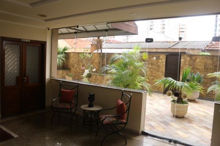 Apartamento à venda com 167m², 3 quartos e 2 vagasHall social