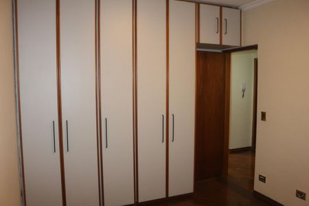 Apartamento à venda com 167m², 3 quartos e 2 vagasQuarto 
