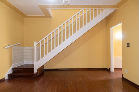 Casa à venda com 140m², 3 quartos e 1 vaga Casa à venda com 140m², 3 quartos e 1 vagaSala