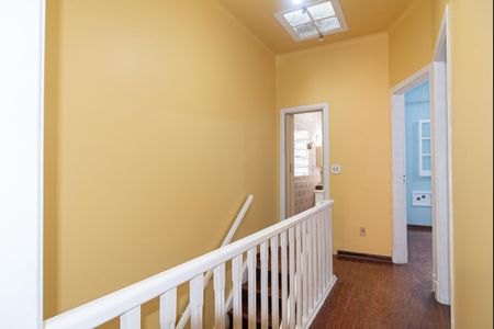 Casa à venda com 140m², 3 quartos e 1 vaga Casa à venda com 140m², 3 quartos e 1 vagaCorredor dos Quartos