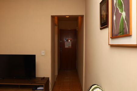 Sala de apartamento à venda com 3 quartos, 62m² em Parque Paineiras, São Paulo