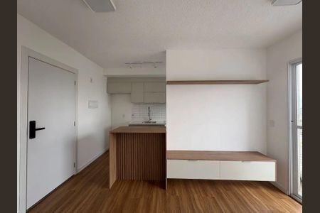 Apartamento à venda com 2 quartos, 43m² em Santo Cristo, Rio de Janeiro