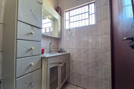 Casa à venda com 432m², 5 quartos e 4 vagas Casa à venda com 432m², 5 quartos e 4 vagasBanheiro da Suíte 1