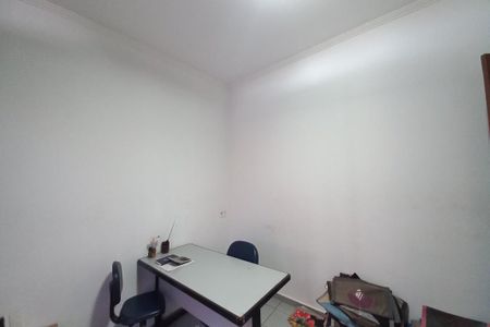 Casa à venda com 432m², 5 quartos e 4 vagas Casa à venda com 432m², 5 quartos e 4 vagasQuarto 1