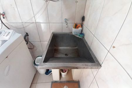 Casa à venda com 432m², 5 quartos e 4 vagas Casa à venda com 432m², 5 quartos e 4 vagasÁrea de Serviço