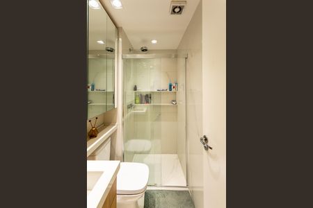 Apartamento para alugar com 62m², 2 quartos e 1 vaga Apartamento para alugar com 62m², 2 quartos e 1 vagaBanheiro da Suíte