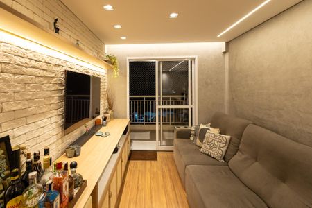 Sala  de apartamento para alugar com 2 quartos, 62m² em Chácara Santo Antônio, São Paulo
