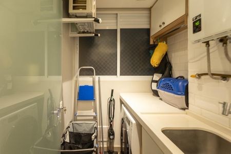 Apartamento para alugar com 62m², 2 quartos e 1 vaga Apartamento para alugar com 62m², 2 quartos e 1 vagaÁrea de Serviço