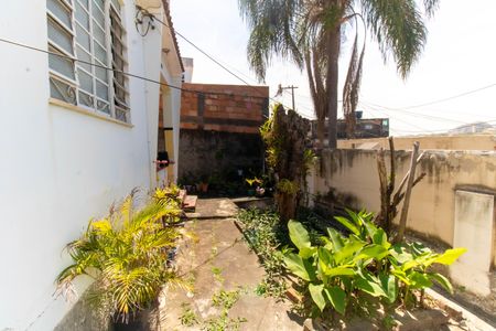 Casa à venda com 80m², 2 quartos e sem vaga Casa à venda com 80m², 2 quartos e sem vagaÁrea externa